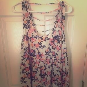 Torrid floral tank
